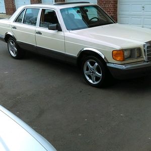 Meet your Posher, Manuel